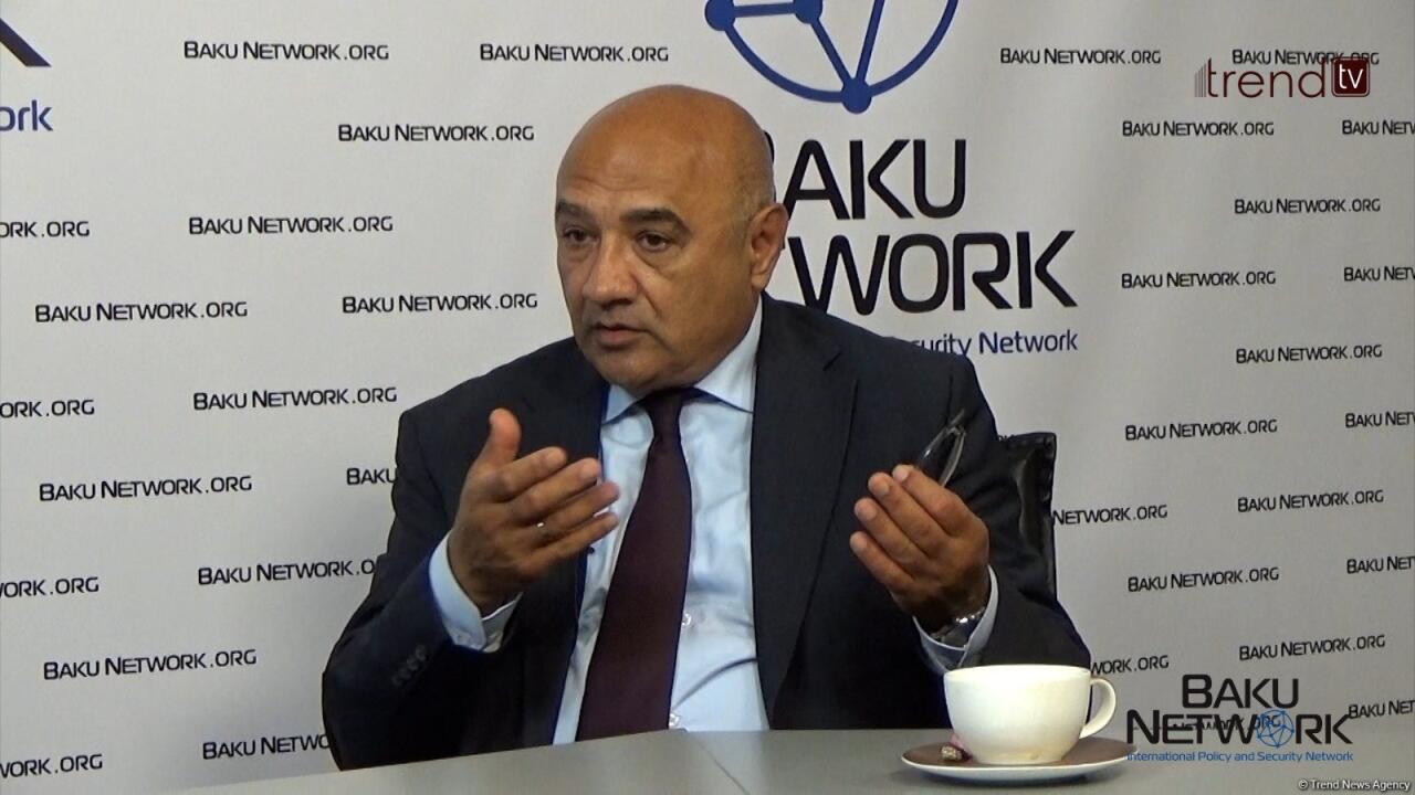 Народ Армении сам должен прийти к выводу, что их враг - это не Азербайджан