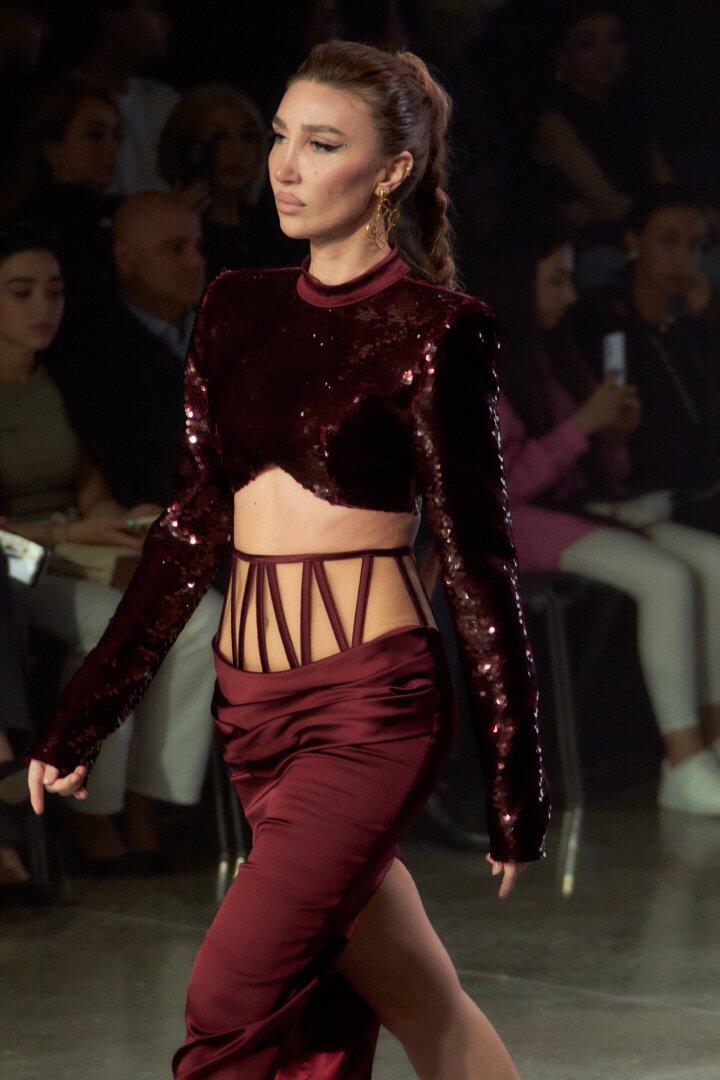 Baku Fashion Week 2024 – флористика, авангард, свет и тьма