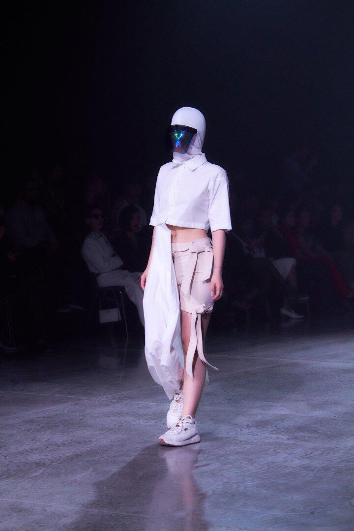 Baku Fashion Week 2024 – флористика, авангард, свет и тьма