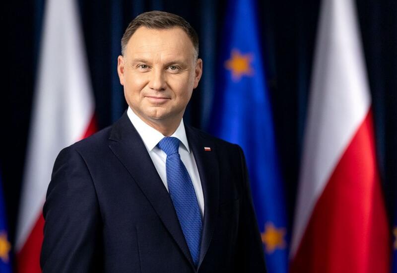 Президент Польши поздравил Президента Ильхама Алиева
