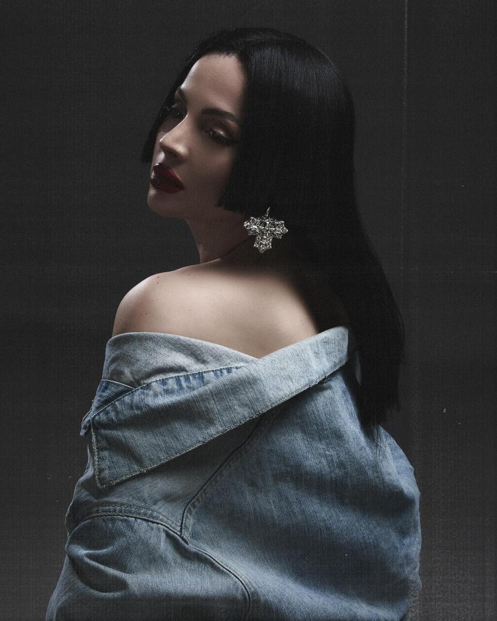 Aynişan imicini dəyişdi, heç kim tanımadı