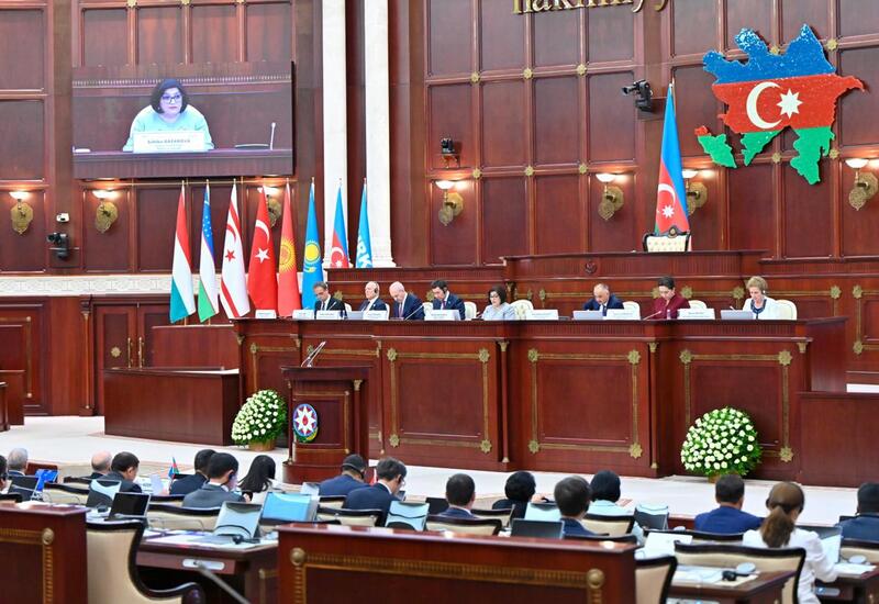 Изменения в составе комиссии парламента Азербайджана