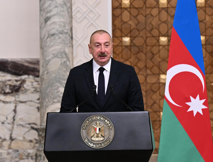 Prezident İlham Əliyev və Misir Prezidenti Əbdülfəttah Əs-Sisi mətbuata bəyanatlarla çıxış ediblər