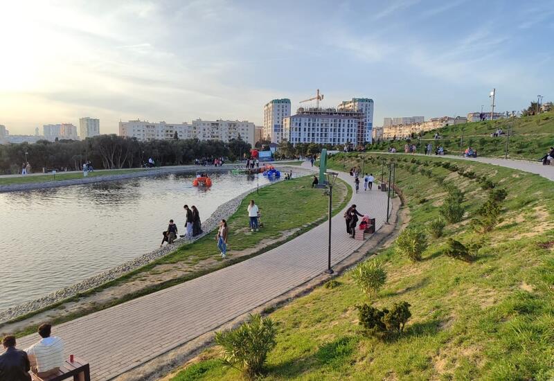 В Баку строятся новые мегапарки