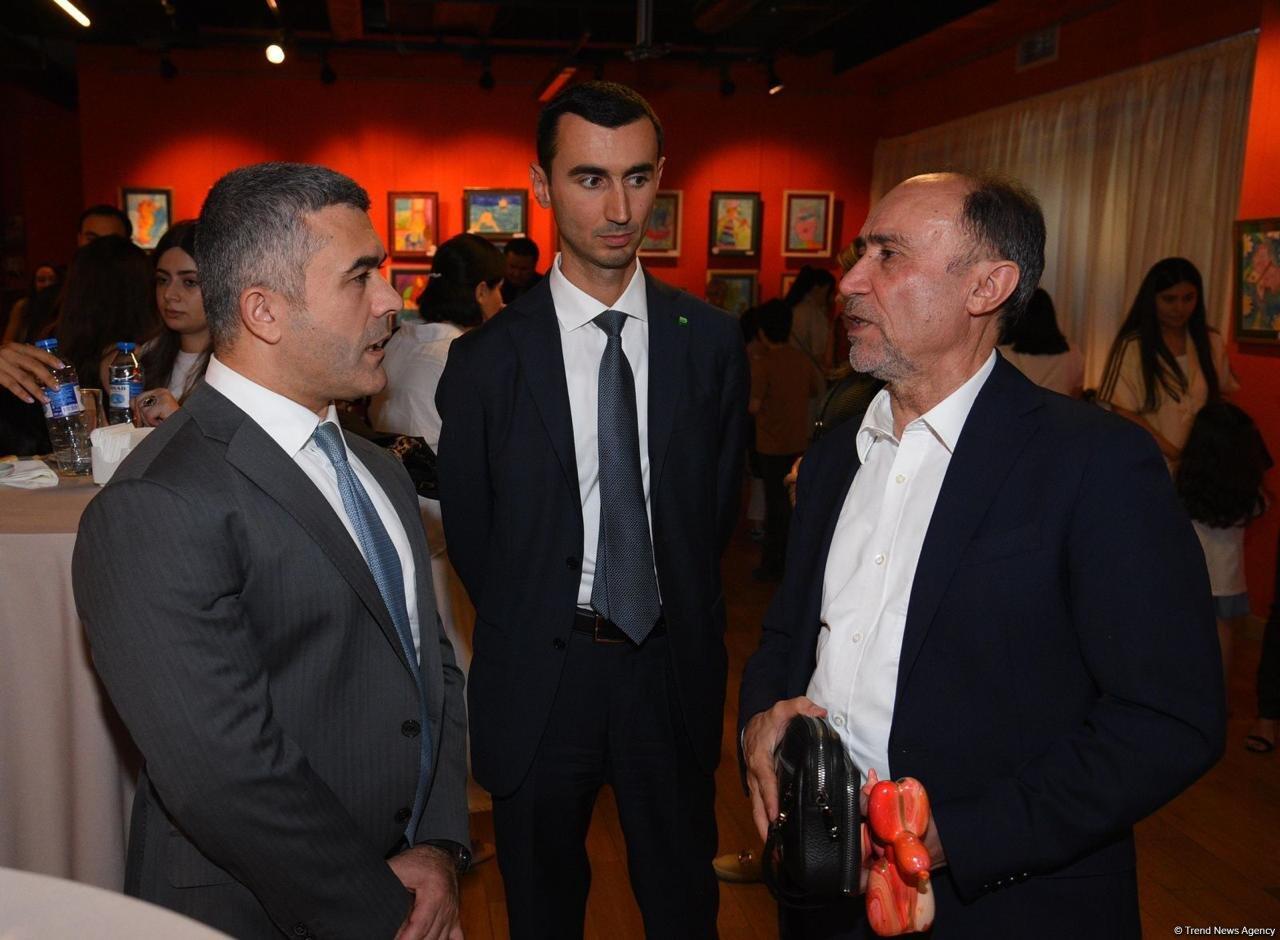 Безграничная фантазия учащихся Leonardo Art School Baku