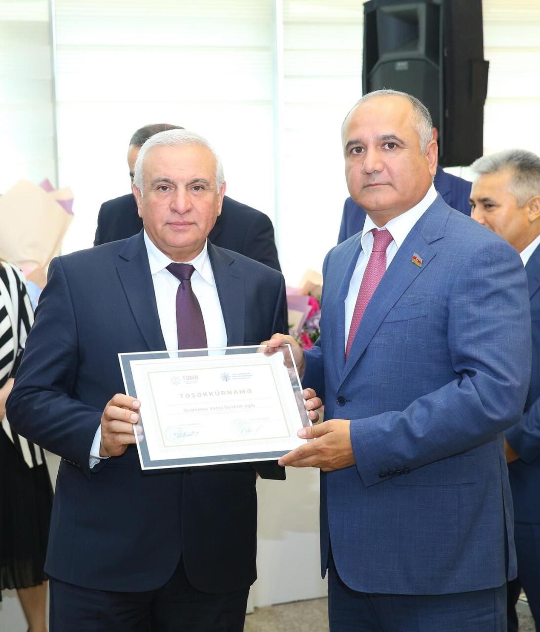 Binəqədidə Tibb İşçiləri Günü münasibətilə tədbir keçirilib