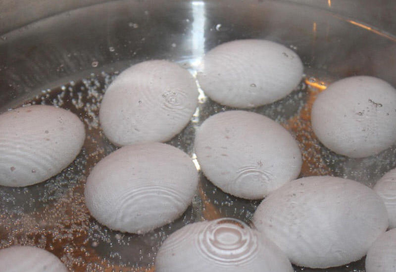 Yumurtaları belə bişirsəniz, uzun müddət qalacaq