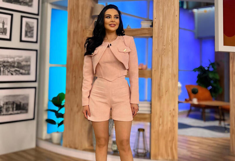 Vüsalə Əlizadə çimərlik geyimində VİDEO paylaşdı