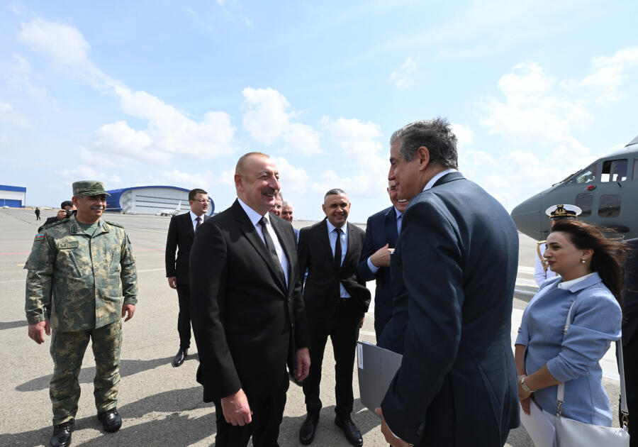 Президенту Ильхаму Алиеву представлен военно-транспортный самолет производства итальянской компании Leonardo