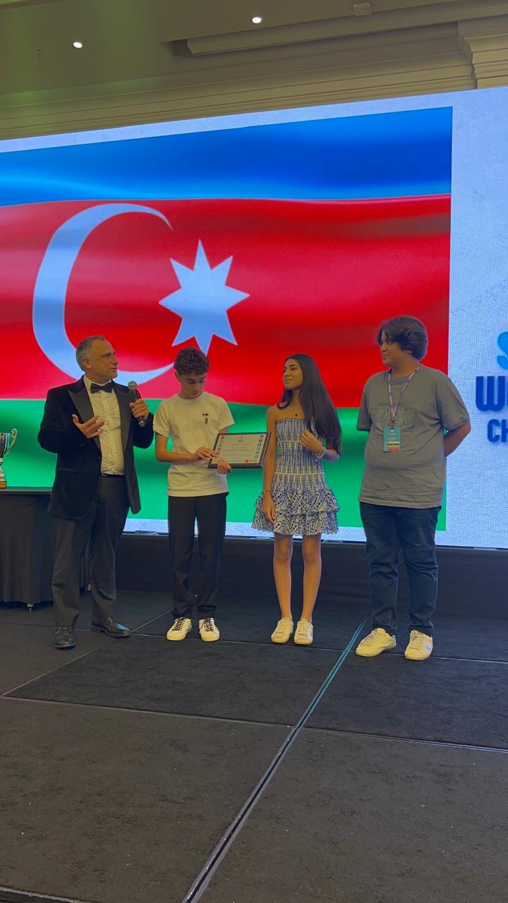 Студенты Miniboss Business School Baku стали победителями чемпионата мира по стартапам