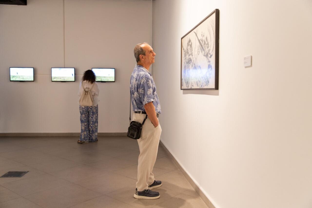 Аида Махмудова приняла участие в открытии возобновившей свою деятельность галереи YAY