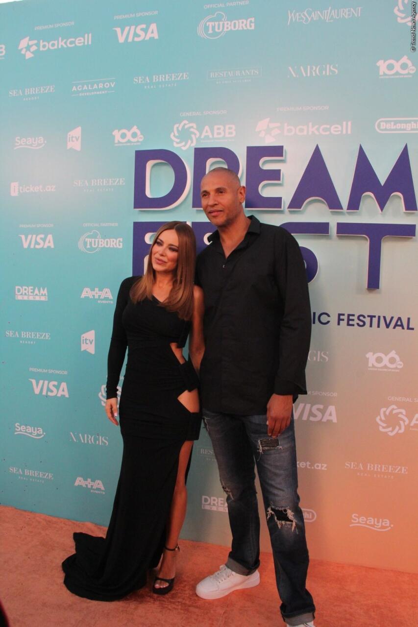 Bosson и другие звезды на красной дорожке Dream Fest в Баку