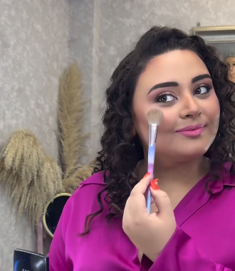 Almaxanım Əhmədlidən