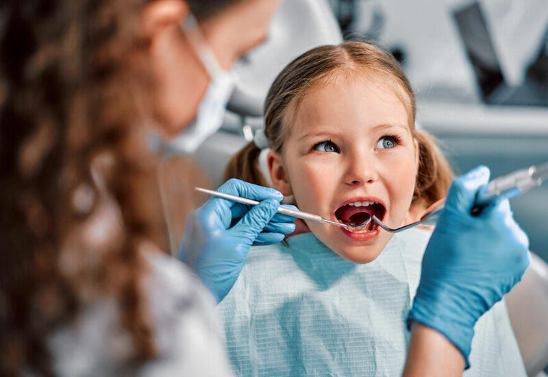 Uşaqların dişləri üçün ən zərərli qidalar