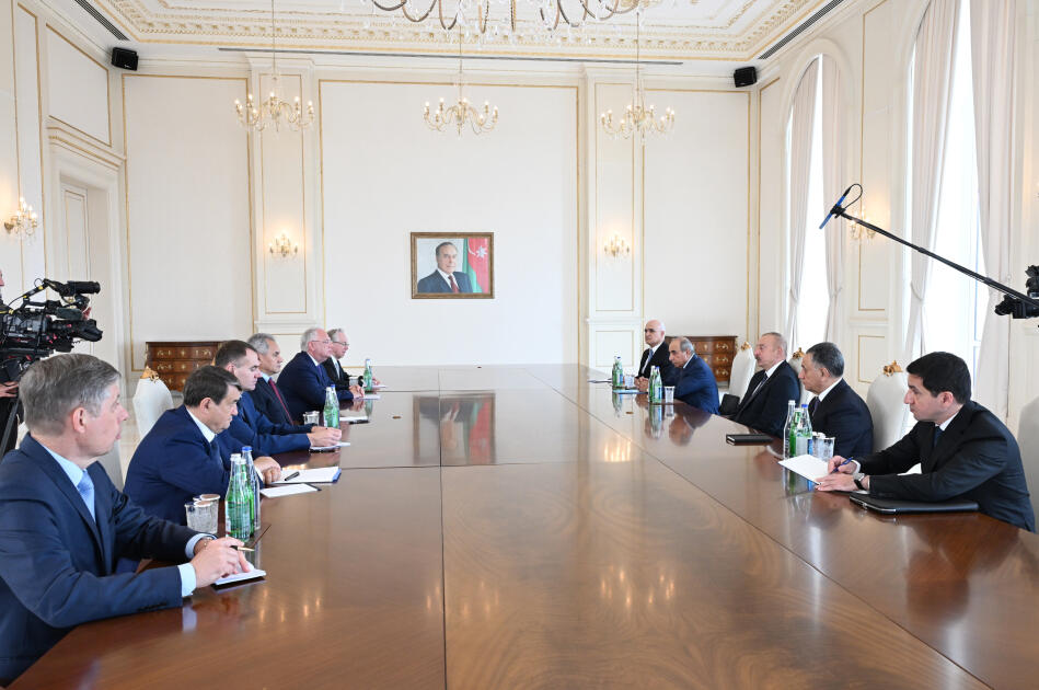 Президент Ильхам Алиев принял Секретаря Совета безопасности Российской Федерации