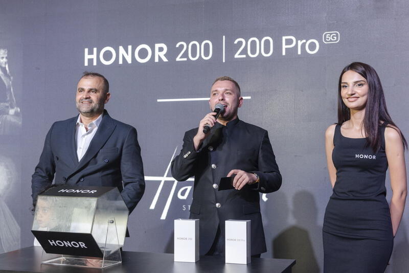 В Азербайджане начались продажи флагманских смартфонов HONOR 200 и HONOR 200 Pro