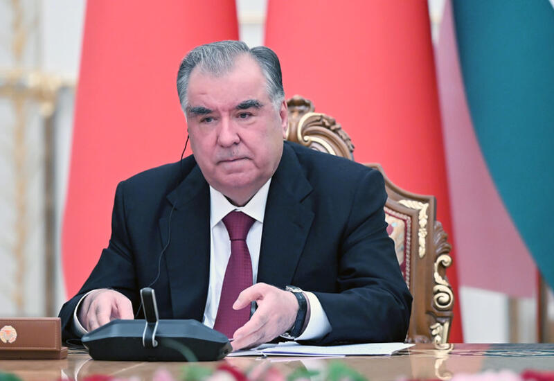 Эмомали Рахмон предложил провести первую встречу министров промышленности стран ЦА в Душанбе