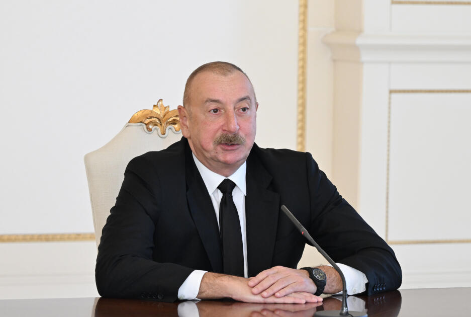 Президент Ильхам Алиев принял азербайджанских спортсменов, завоевавших медали на летних Олимпийских играх в Париже, и их тренеров