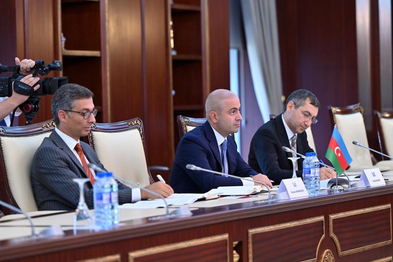 Делегация Сената парламента Казахстана побывала в Милли Меджлисе