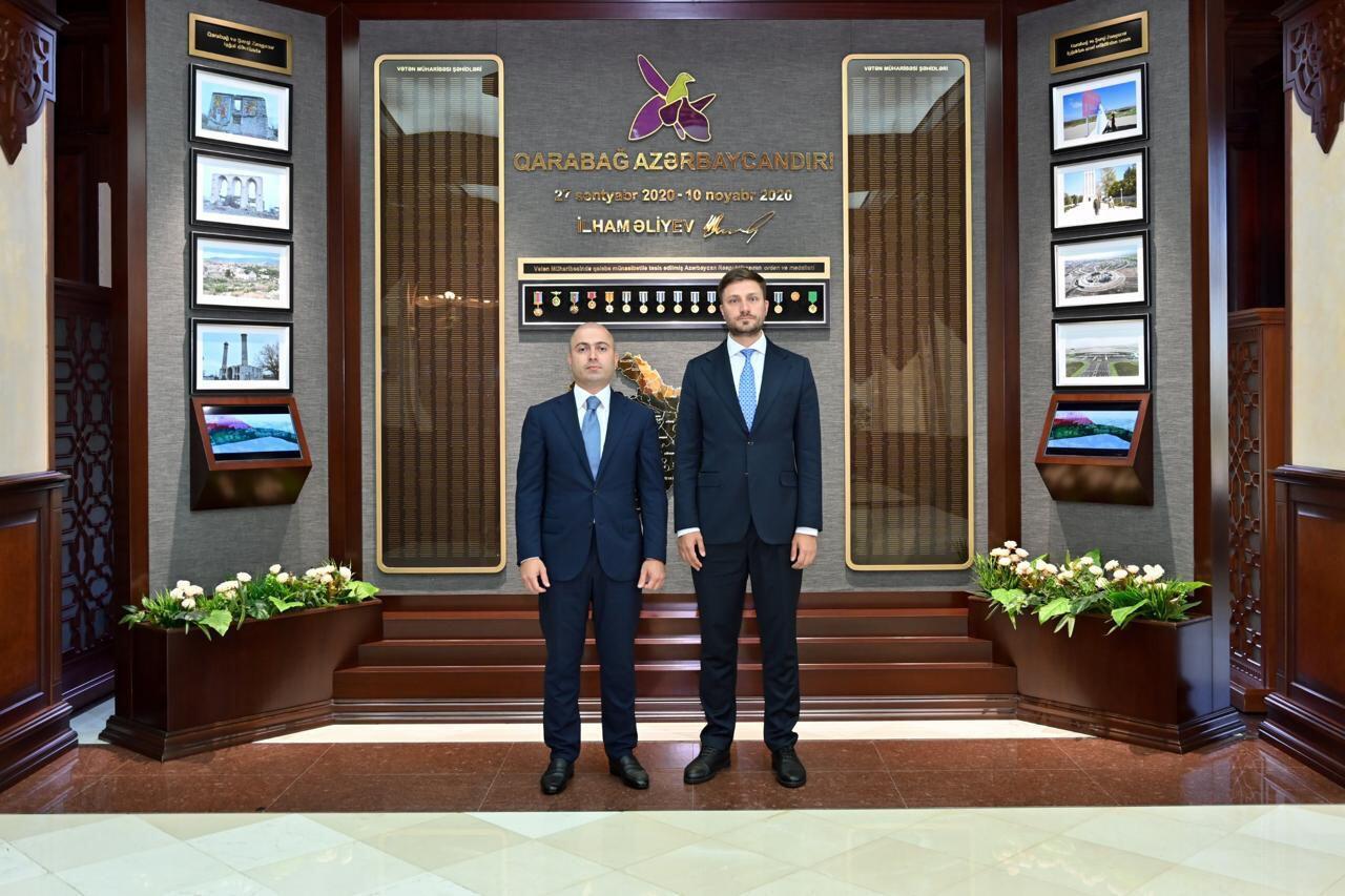 Делегация Сената парламента Казахстана побывала в Милли Меджлисе