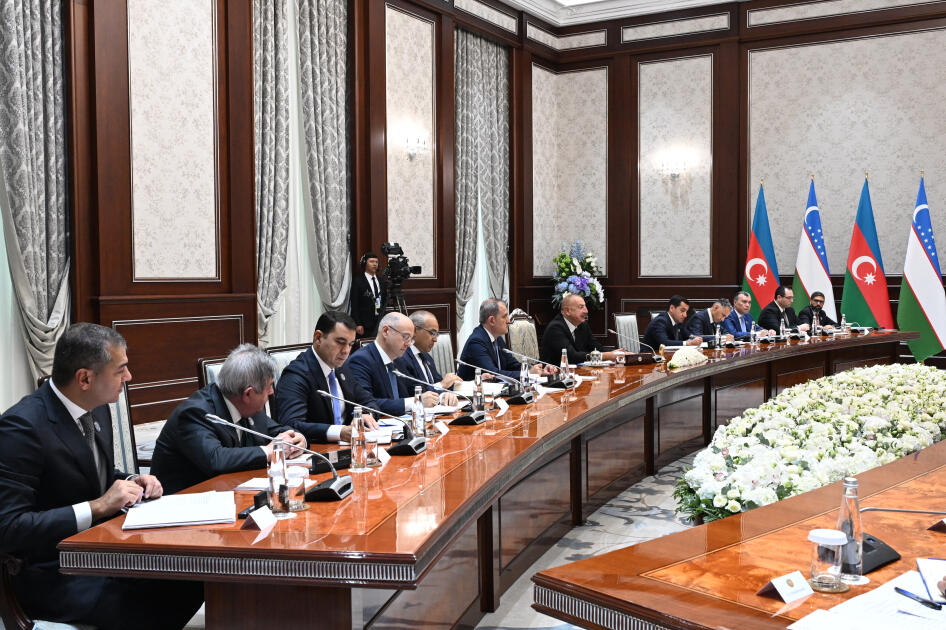 Prezident İlham Əliyev və Prezident Şavkat Mirziyoyevin iştirakı ilə Azərbaycan-Özbəkistan Ali Dövlətlərarası Şuranın birinci iclası keçirilib