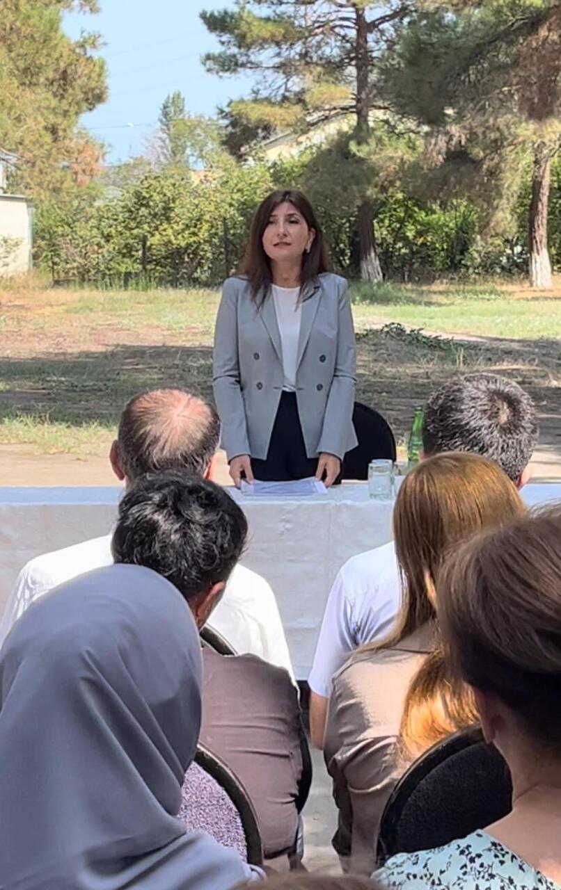 Sevil Mikayılova Xaçmazın Yalama kəndində seçicilərlə görüş keçirib