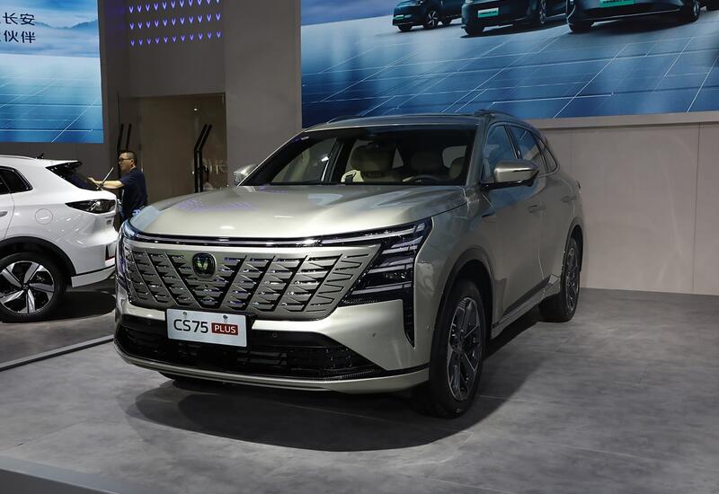 Новый кроссовер от Changan