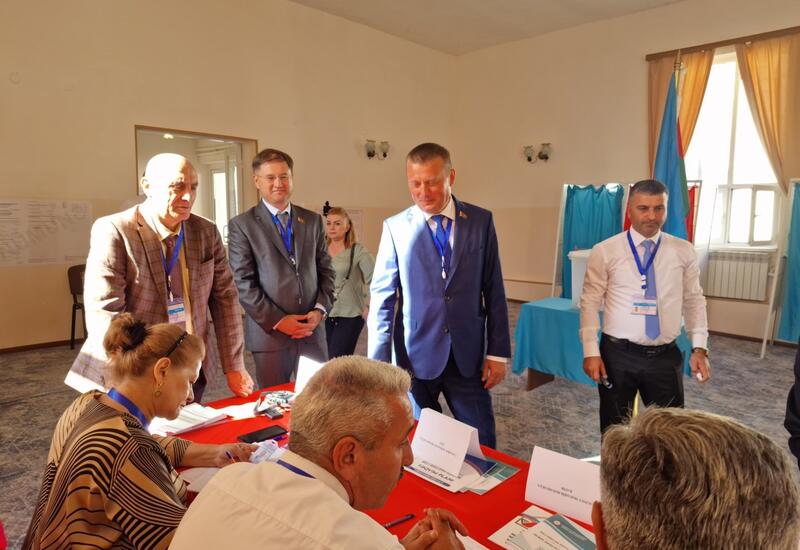 Белорусские наблюдатели ознакомились с процедурой голосования в Ханкенди