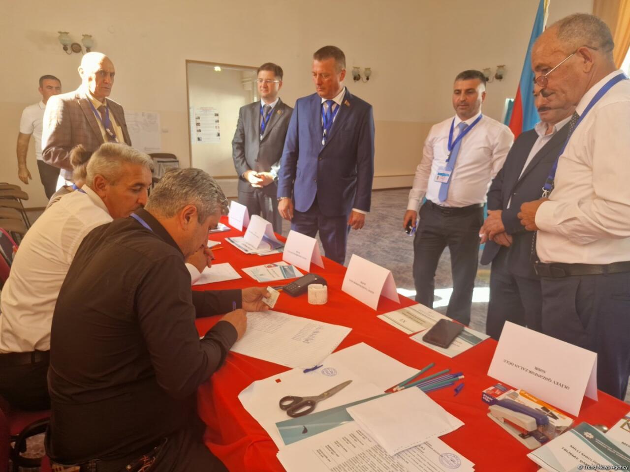 Белорусские наблюдатели ознакомились с процедурой голосования в Ханкенди