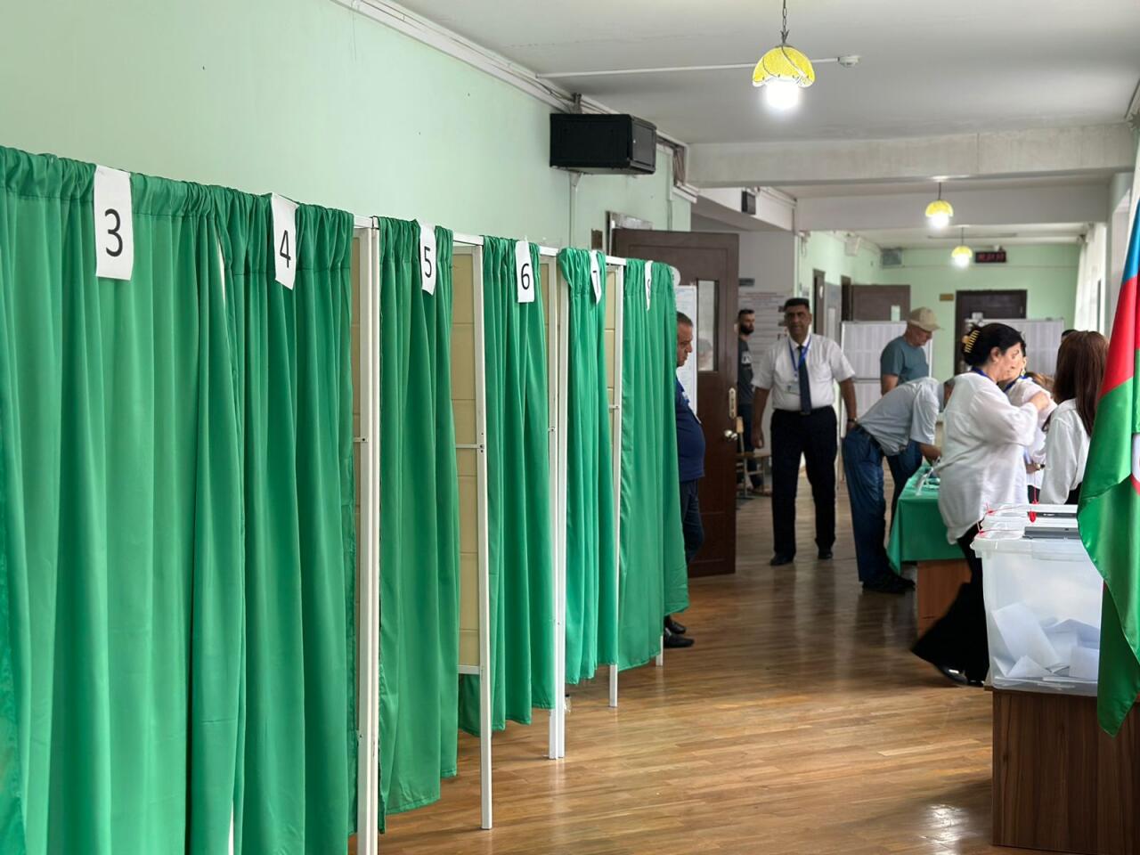 28 saylı məntəqədə 400-dən çox şəxs səs verib