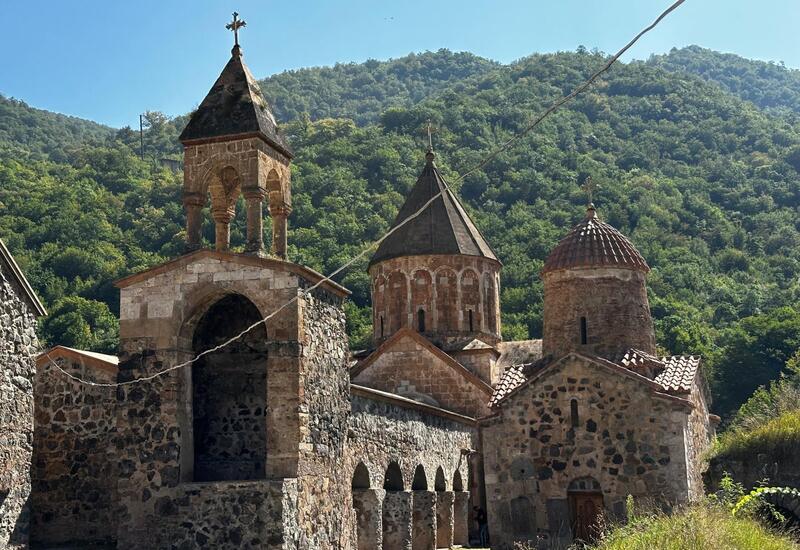 Erməni vandalizminə məruz qalmış Xudavəngdən