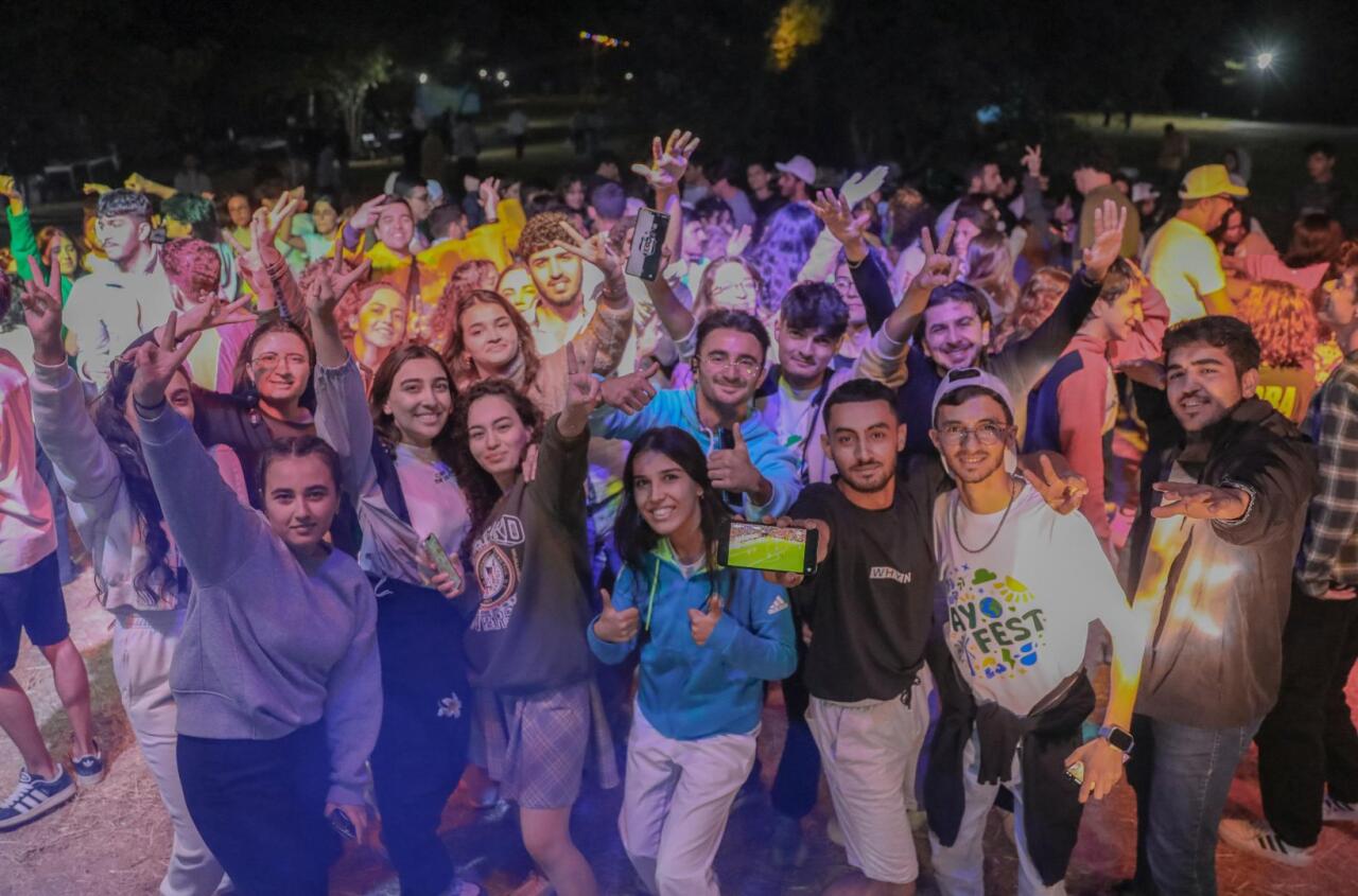 2000-dən çox gəncin iştirak etdiyi “Yay Fest” uğurla yekunlaşıb
