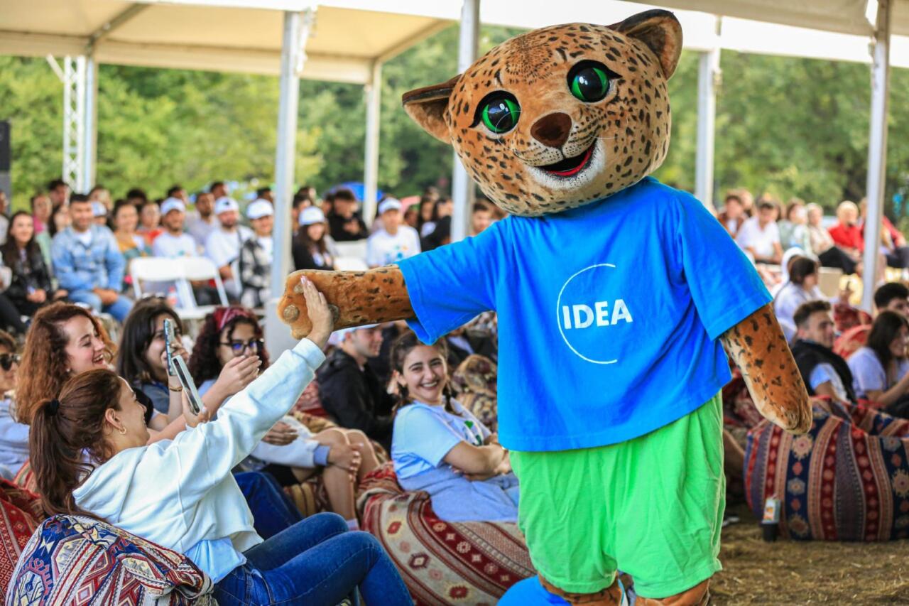 2000-dən çox gəncin iştirak etdiyi “Yay Fest” uğurla yekunlaşıb