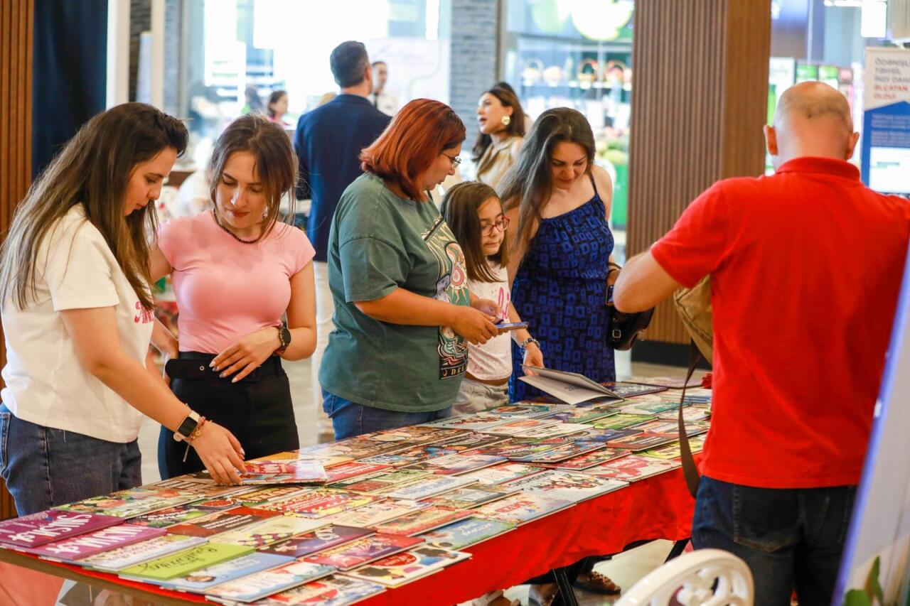 Женское бизнес-сообщество İZ Community провело образовательный фестиваль İZ EDU FEST