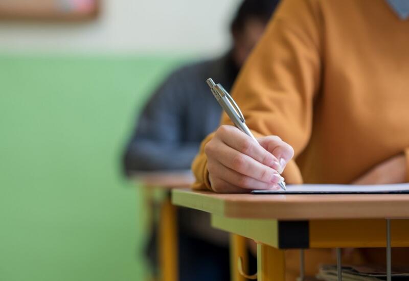 Отложен экзамен на прием на работу по этой специальности