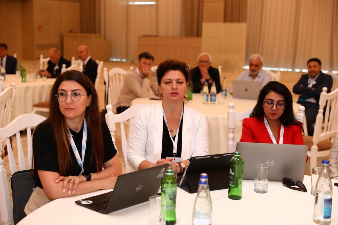 Xaricdə Yaşayan Azərbaycanlı Alimlərin Forumu öz işini sessiyalarla davam etdirir