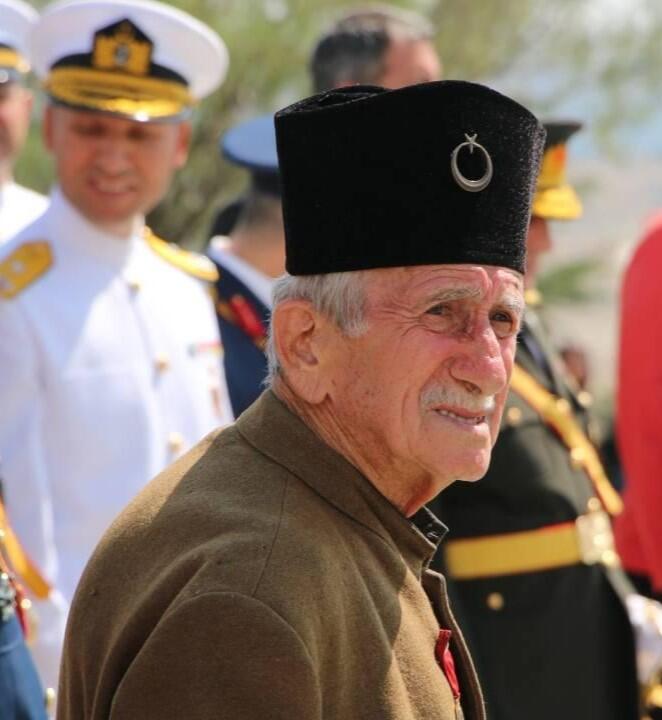 Qazidən şərəf dərsi...