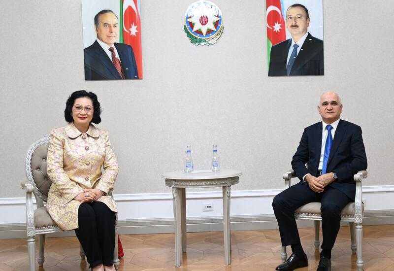 Şahin Mustafayev Beynəlxalq Olimpiya Komitəsinin üzvü ilə görüşüb