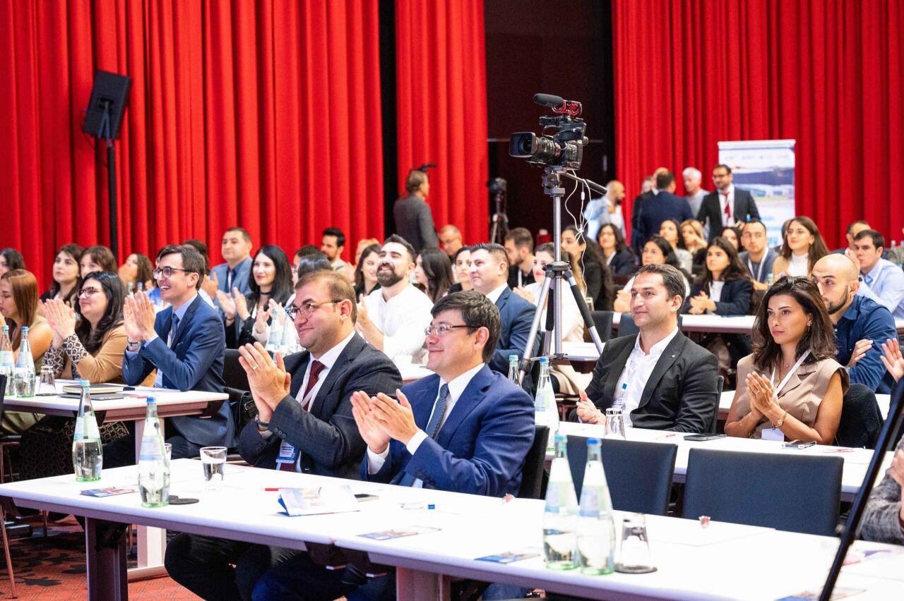 Almaniyada Yaşayan Azərbaycanlı Həkimlərin III Forumu keçirilir