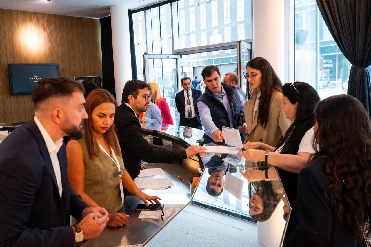 Almaniyada Yaşayan Azərbaycanlı Həkimlərin III Forumu keçirilir