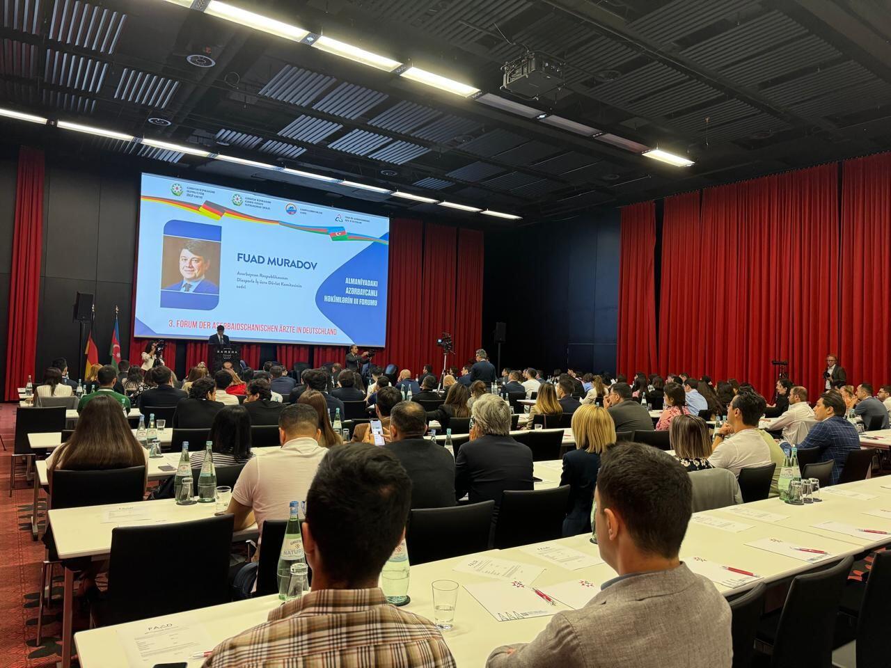 Almaniyada Yaşayan Azərbaycanlı Həkimlərin III Forumu keçirilir
