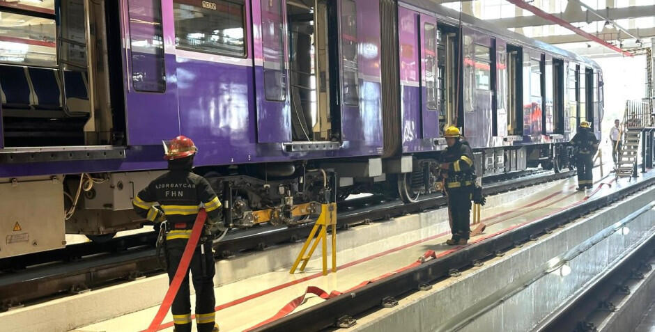 Учения в бакинском метро