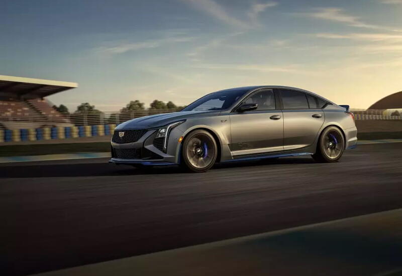Cadillac сделал особые суперседаны Blackwing в честь гоночных машин