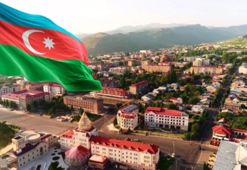 Qarabağ universitetinin ilk tələbələri Bilik Günündə DANIŞDI