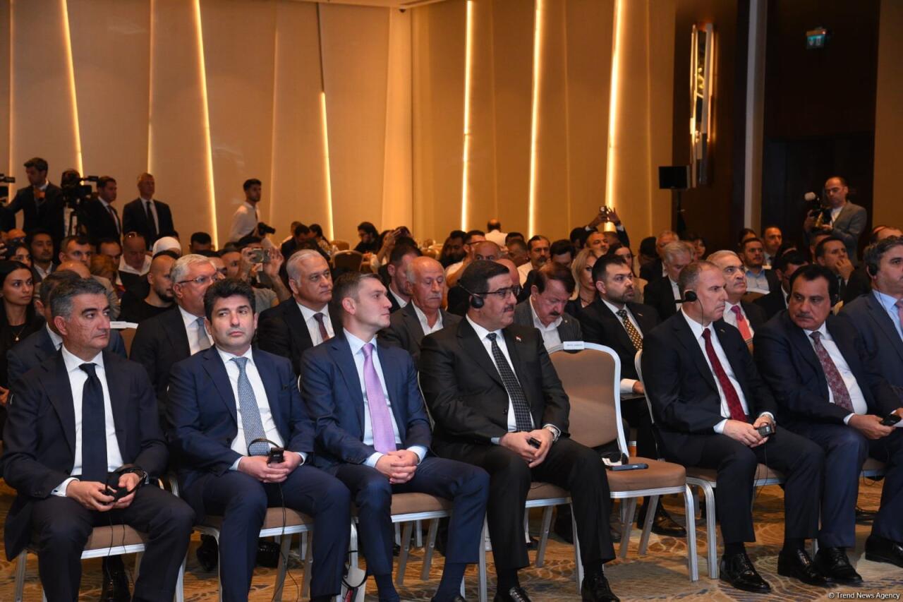 Азербайджано-иракский бизнес-форум в Баку