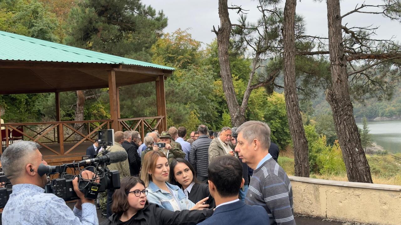 Представители дипломатического корпуса в Кяльбаджаре