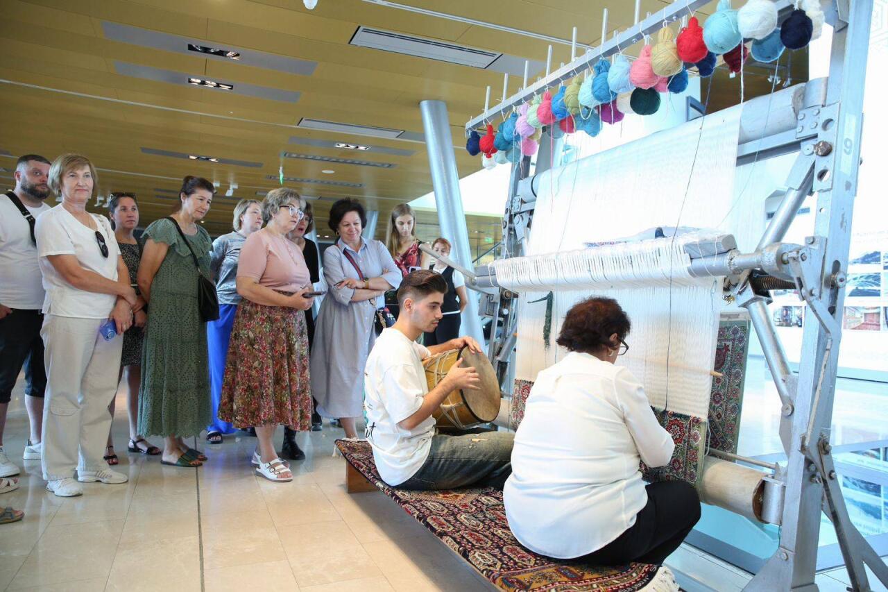 Создание ковра под музыку