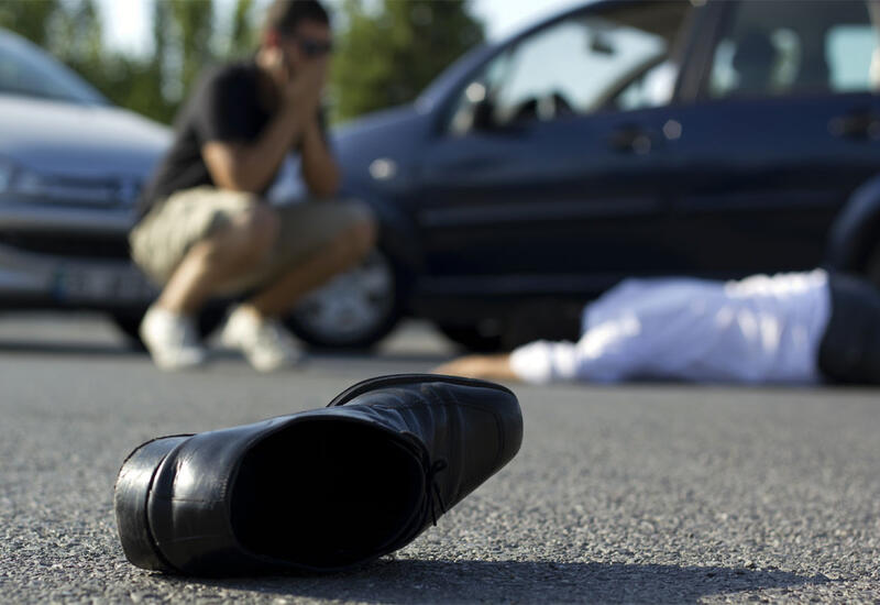 Avtobusdan yıxılıb ölmüşdü