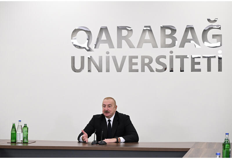 Prezident İlham Əliyev Qarabağ Universitetinin tələbələri ilə görüşdə hərbçilərimizin qəhrəmanlığından danışıb
