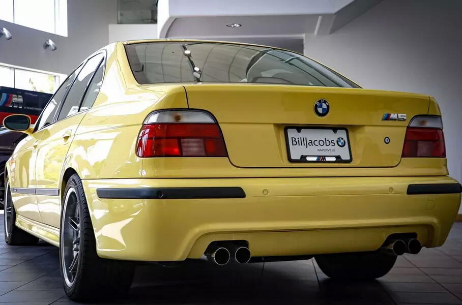 На продажу выставили новую BMW M5 E39